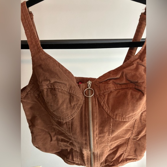 Guess crop top - Picture 2 of 7